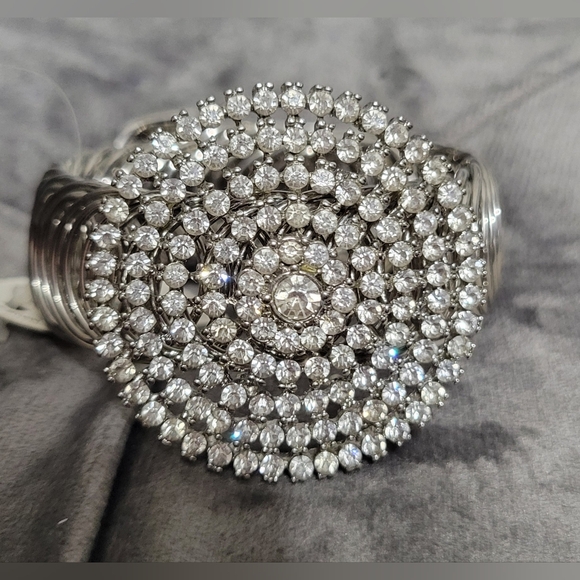 Silver Rhinestone Bracelet - Picture 4 of 5
